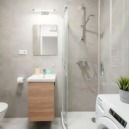 Capital Comfort Apartment